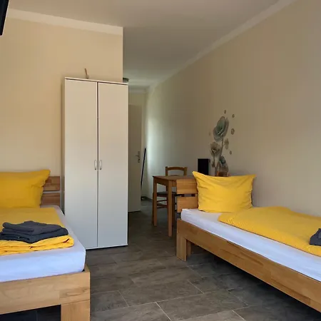 Plaue Apartment *